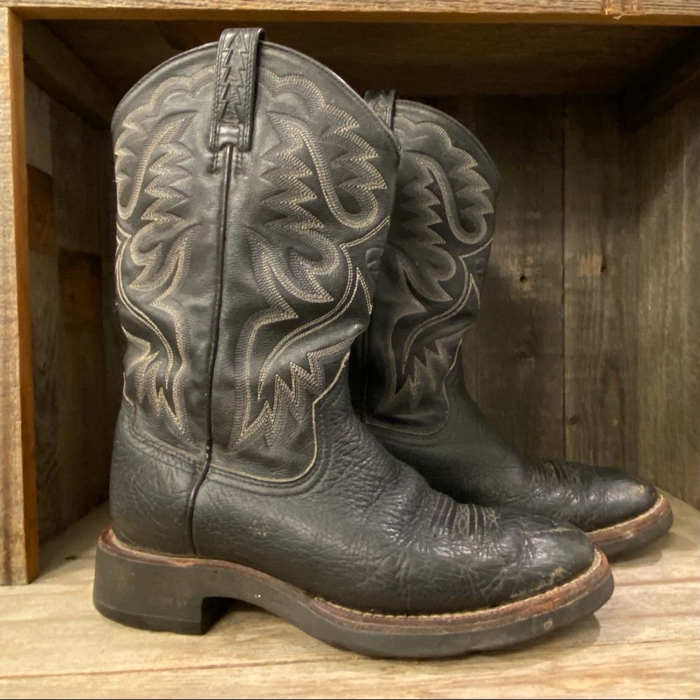 Ariat 7.5B Bullhide Cowboy Boots